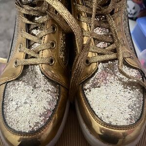 Worn once, Light Up High Too Gold Sneakers 💛